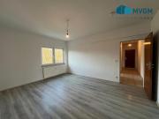 Große 3 Zimmer Wohnung mit 2 Bädern und 2 Küchen!