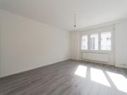 Grosse 4 Zimmerwohnung zu vermieten in Zürich Oerlikon