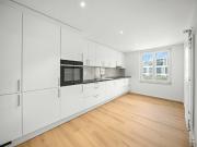 Grosse 5.5 Zimmer Maisonette mit Garten