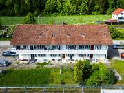 Grosse 5.5 Zimmer Maisonette mit Garten