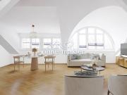 Große DG Wohnung mit Balkon in Toplage von Hennigsdorf