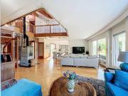 Grosszügige, freistehende Villa am Stadtrand von...