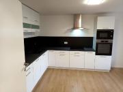 Große freundliche Wohnung zentral