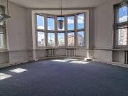 Große Gewerbefläche im Geschäftshaus! 6 Zimmer mit...