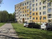 Große, helle 2 Zimmer Wohnung mit Balkon und Wannenbad!