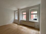 Große, helle 3 Raum EG Wohnung in der Greizer Neustadt