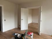 Große, helle 4 Raum Wohnung im Altbau