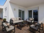 GROSSE TERRASSE, DURCHDACHTES RAUMKONZEPT! 2 Carportplätze