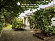 Große und extravagant geschnittene Immobilie mit ELW in...