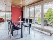 GROSSE UND HELLE DUPLEX ATTIKAWOHNUNG IM ZENTRUM