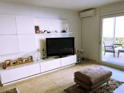 Große und helle Wohnung mit Garten