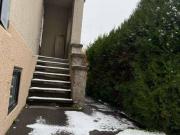 Große Villa mit 7 Zimmern, Terrasse & Loggia in 1210...