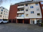 Große Wohnung mit EBK, Aufzug und großer Garage