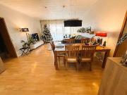 Große Wohnung mit traumhafter Aussicht Nähe Hochschule...