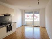 großer Balkon mit traumhaften Blick 2 Zimmerwohnung ab...