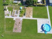 Großer Garten, Terrasse, Swimmingpool, Gemüsegarten und...