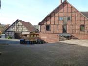 Großer Resthof mit 3 Wohnungen und 3 Nebengebäuden