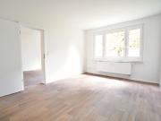 Großes Bad / Offene Küche / Alles neu