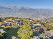 Großes Baugrundstück im Herzen eines Wohngebiets