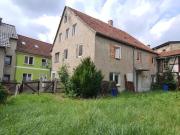 großes Einfamilienhaus mit Grundstück in ruhiger...