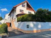 Großes, gepflegtes Einfamilienhaus am Rande d....