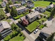 Großes Haus auf der Sonnenseite