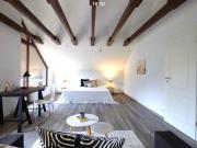 Großes modernes EFH mit sep. ELW Provisionsfrei zu... Großes modernes EFH mit sep. ELW Provisionsfrei zu...