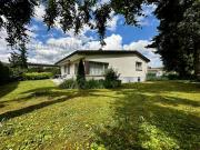 Großes Potenzial mit zwei Garagen und idealer Lage