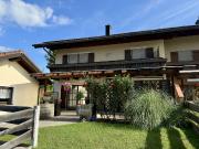 Großes und gepflegtes Ein bzw. Zweifamilienhaus mit...