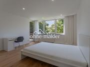 Großes WG Zimmer mit Balkon saniert!