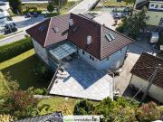 Grosses Wohnhaus in TOP Ausstattung samt Büro Praxis im EG