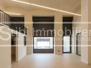 Großvolumiger günstiger straßenseitiger Geschäftsraum...