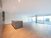 Grosszgige und Moderne Wohnung