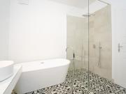 Großzügig, elegant, einladend Ihr neues Zuhause mit...