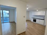 Großzügig geschnitte 2 Zimmer Wohnung mit Balkon und Loggia