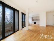 Großzügig geschnittene 2 Zimmer Wohnung mit ca. 78m²,...