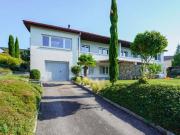 GROSSZÜGIG LEBEN MIT BLICK AUFS SEELAND