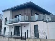 GROßZÜGIG MIT POOL, TERRASSE & BALKON ? INDIVIDUELL...