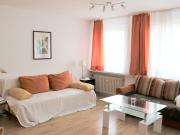 Großzügig möblierte Wohnung im Stadtkern von Essen, 2...
