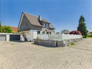 Grosszügig, sonnig und ruhig