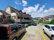 Grosszügig und an ruhiger Lage mit Balkon!