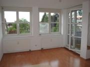 Helle 1 Zimmer Wohnung mit Balkon in zentraler und...