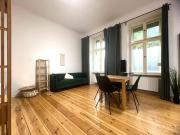 Moderne 1 Zimmer Wohnung mit Altbaucharme und ca. 17 qm...