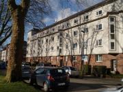 Großzügige 2 Raum Wohnung wartet auf netten Bewohner !