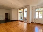 Großzügige 2 Raumwohnung mit Balkon !