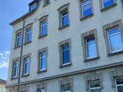 Großzügige 2 Zimmer mit EBK, Laminat, Stellplatz, Balkon...