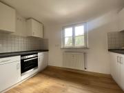 Großzügige 2 Zimmer Wohnung mit Charme