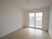 MODERNE 2 ZIMMER WOHNUNG MIT GROSSEM BALKON UND...