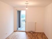 Großzügige 2 Zimmer Wohnung mit Loggia