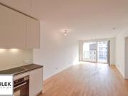 Großzügige 2 Zimmer Wohnung mit Loggia in hochwertigem...